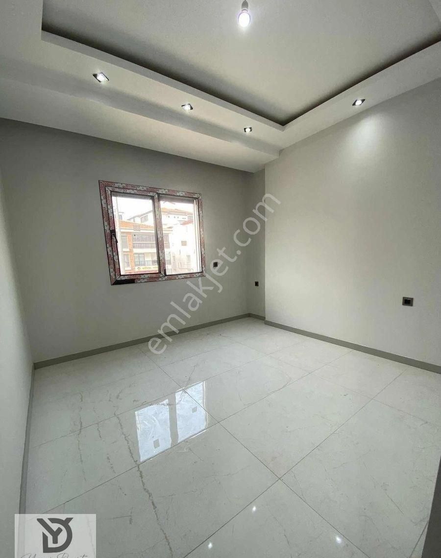 Naz Bayrak'ta Satılık Panjurlu Ultra Lüks 2+1 Daireler - Görsel 27