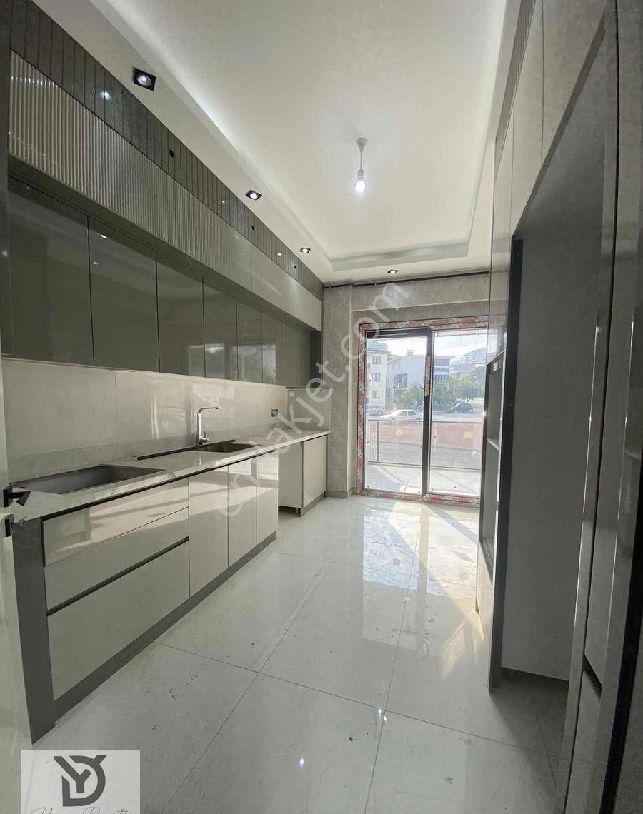 Naz Bayrak'ta Satılık Panjurlu Ultra Lüks 2+1 Daireler - Görsel 12