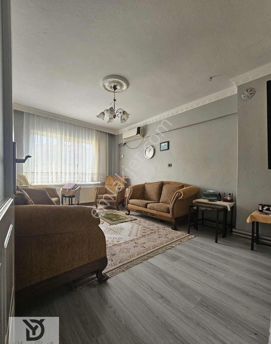 Pelitlibağ Pazar Yeri Yakını Satılık Fırsat 3+1 Daire - Görsel 3