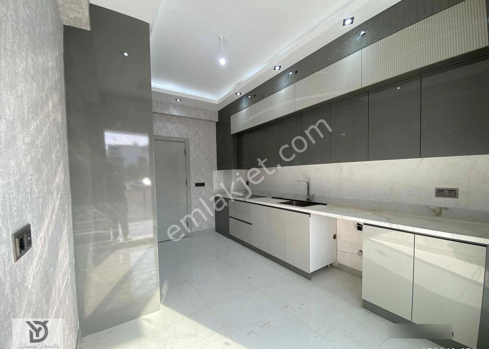 Şemikler'de Ebeveyn Banyolu Satılık 2+1 Daireler - Görsel 17