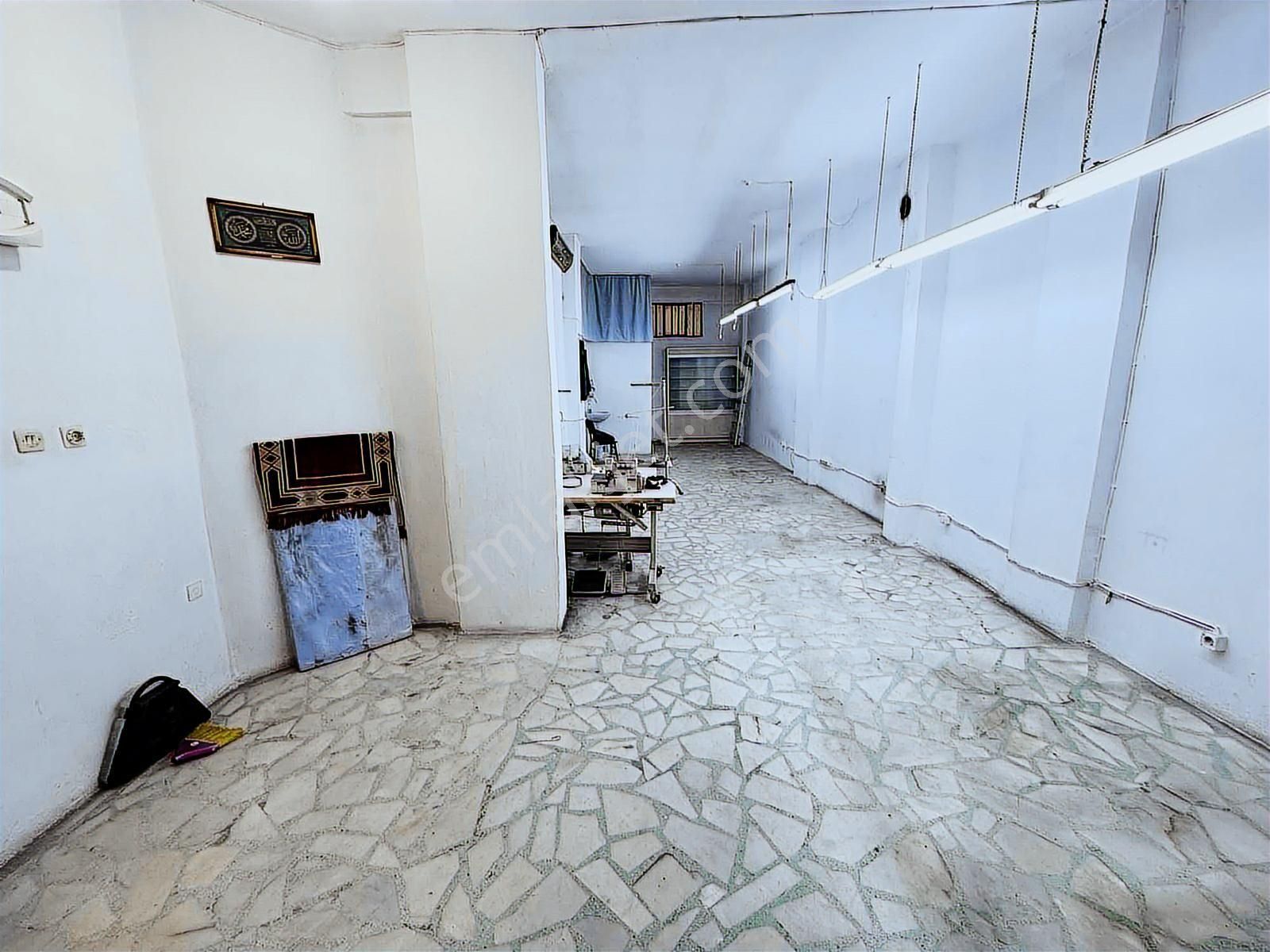 Esenler Ninehatun Mh.kiralık 55m2 Dükkan - Oto. Kepenkli - Wc'li - Görsel 4