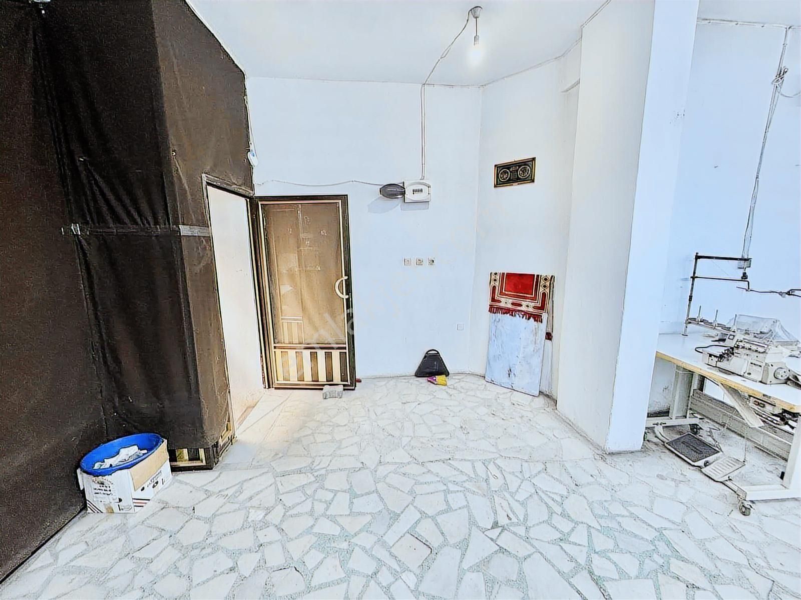 Esenler Ninehatun Mh.kiralık 55m2 Dükkan - Oto. Kepenkli - Wc'li - Görsel 8