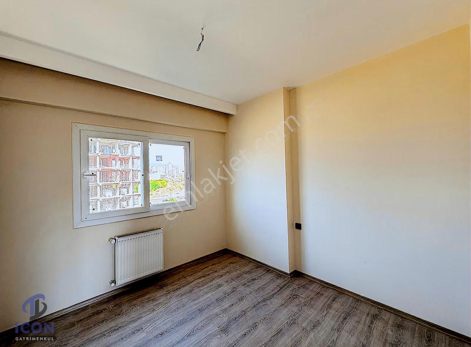 Icon'dan 75.yıl Mah'de Merkezi Konum Havuzlu Şık 2+1 - Görsel 18