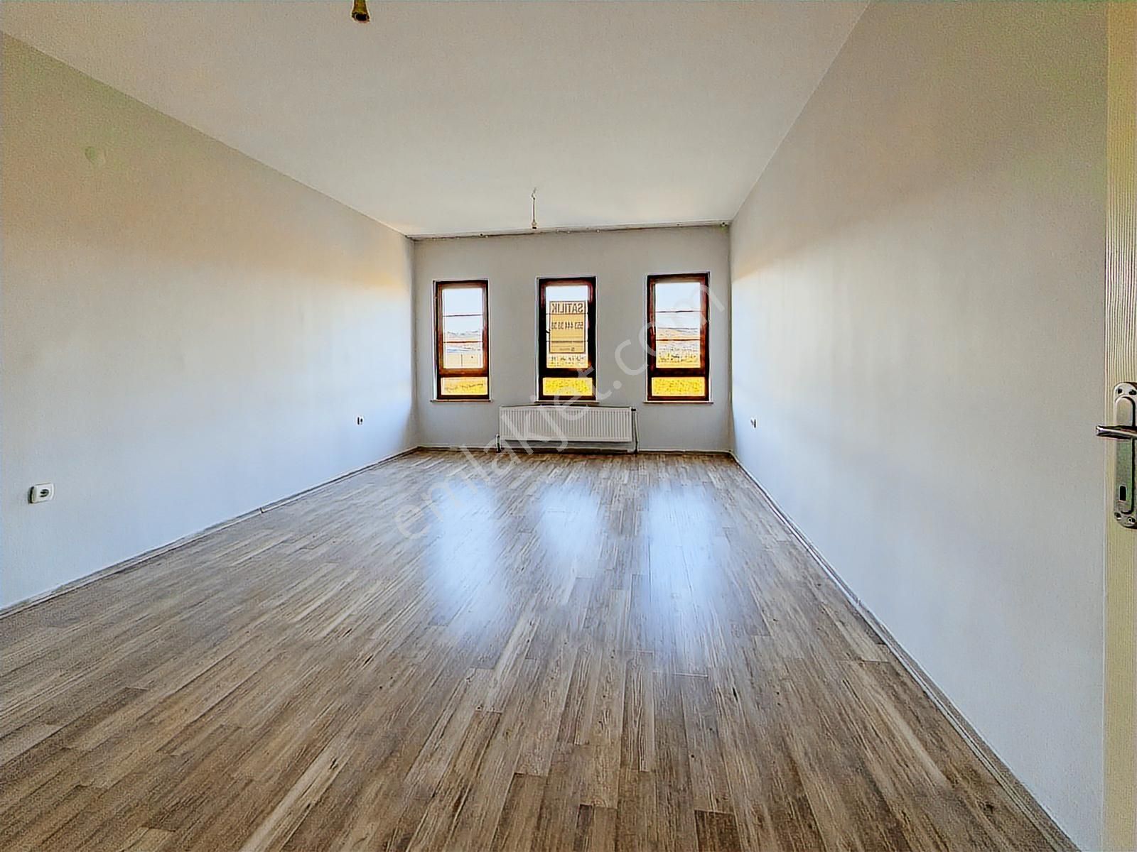 Şeker Toki'de 3+1 Odalı Site İçersinde Uygun Fiyatlı Daire - Görsel 14