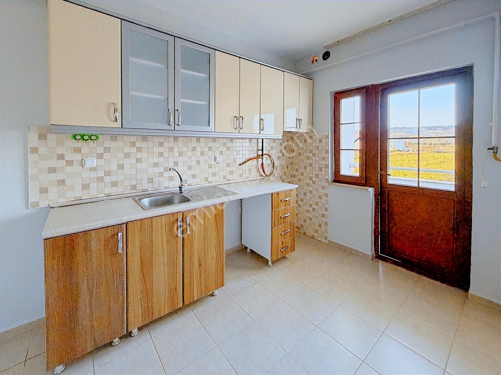 Şeker Toki'de 3+1 Odalı Site İçersinde Uygun Fiyatlı Daire - Görsel 25