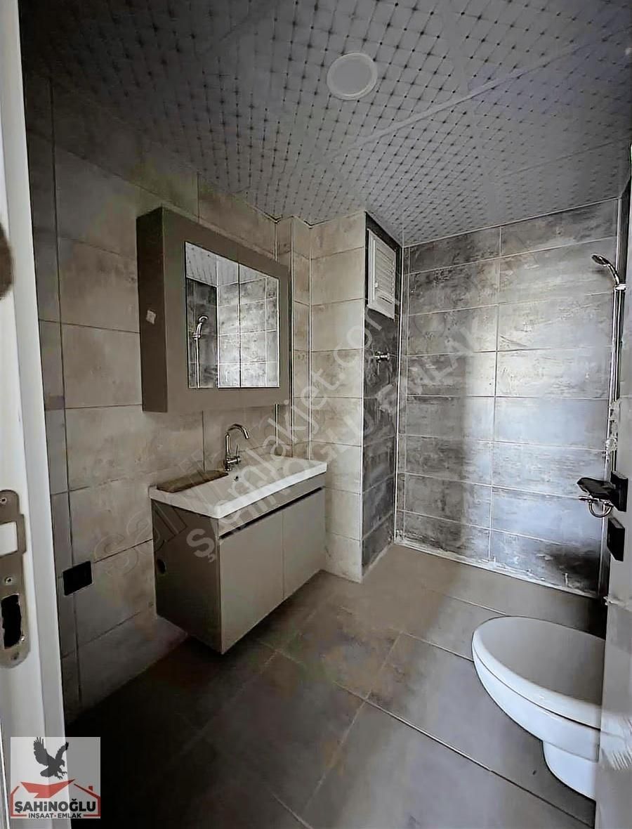 Şahinoğlu Emlak'tan Site İcerisinde Satılık 2+1 Daire - Görsel 3
