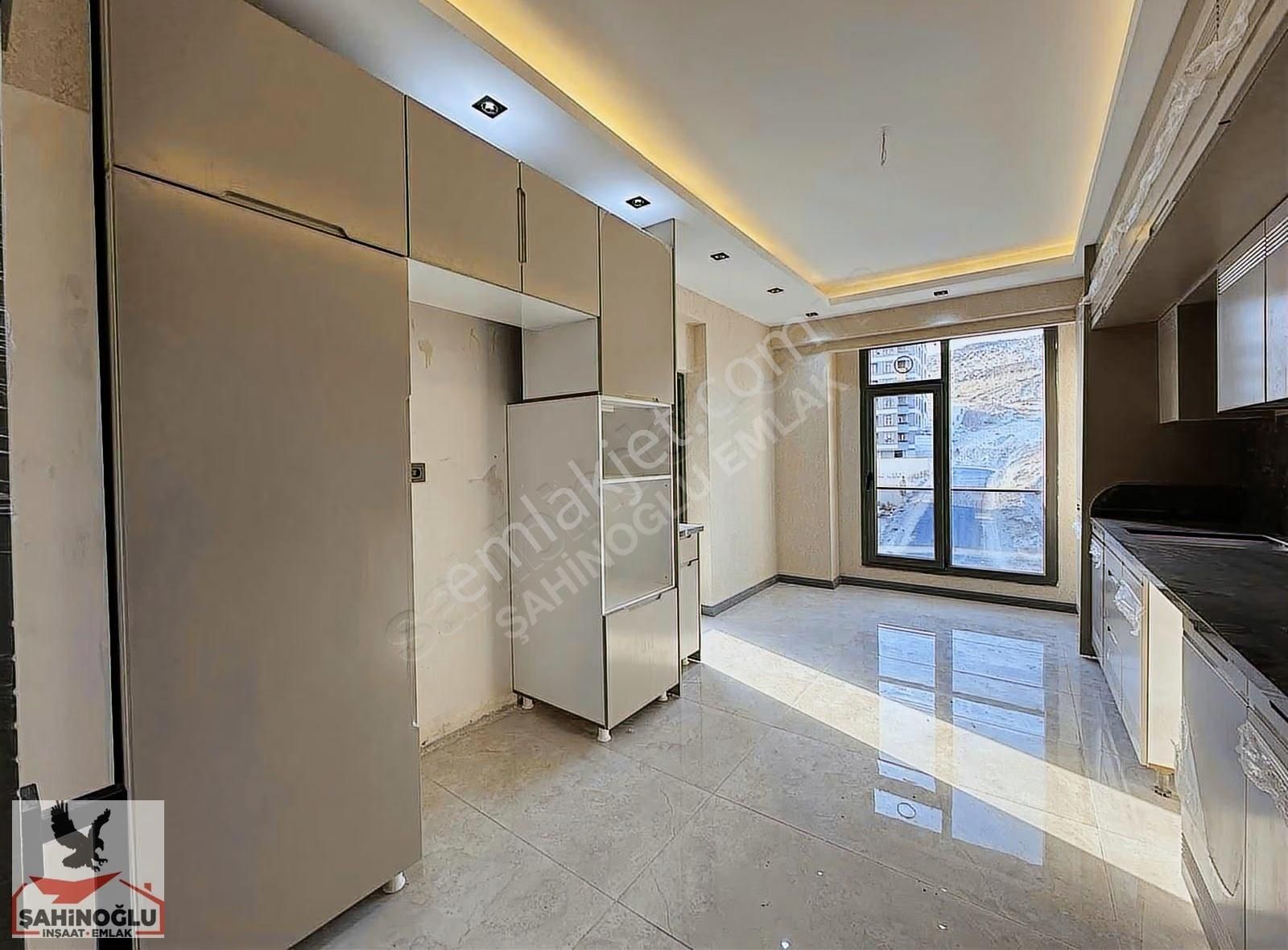 Şahinoğlu Emlak'tan Ultra Luks 3+1 Daire - Görsel 8