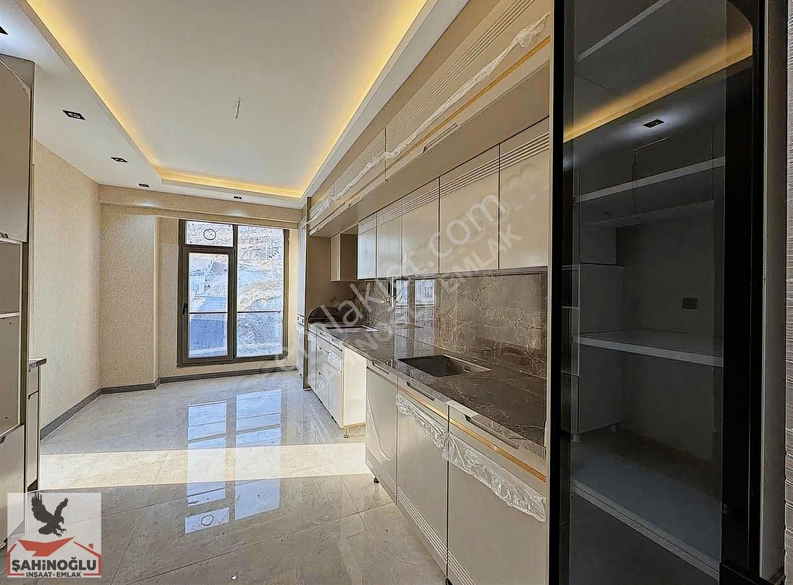 Şahinoğlu Emlak'tan Ultra Luks 3+1 Daire - Görsel 6