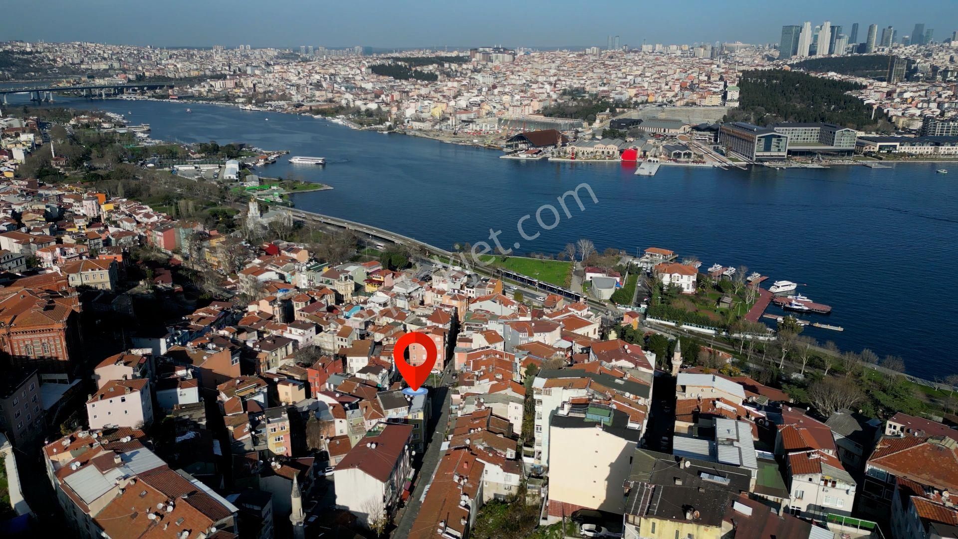 'fatih Balatta İmarlı Haliç Deniz Manzaralı Komple Satılık Bina' - Görsel 34