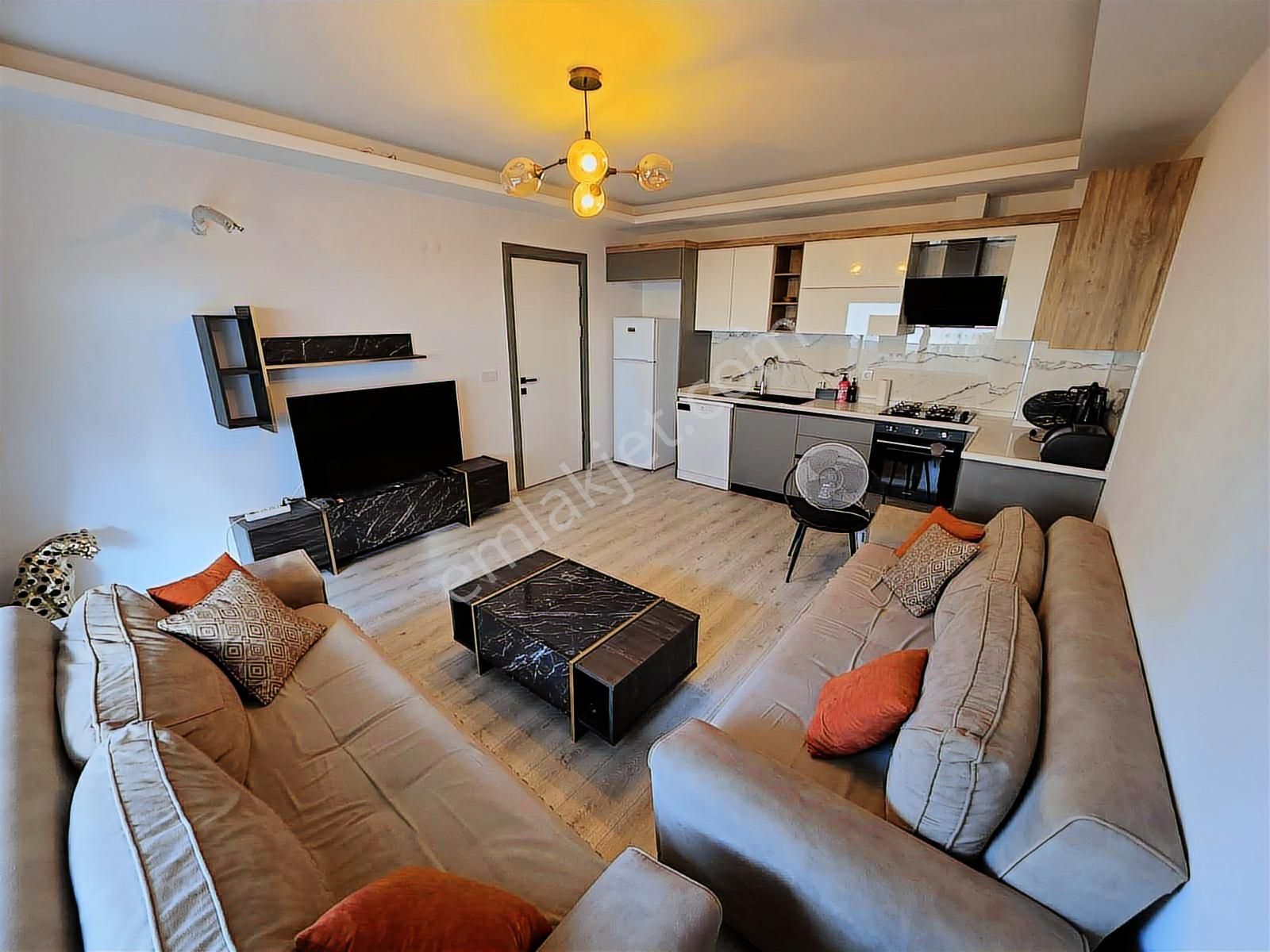 Kuşadası Kirazlı Yolu Üzeri 2+1 Havuzlu Yerden Isıtma Satılık - Görsel 8