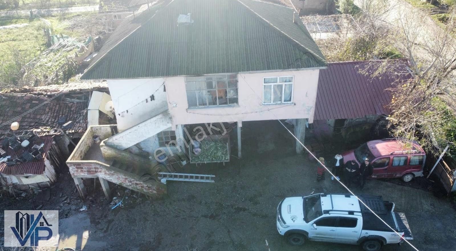 Vıp Gayrimenkulden Doğanca Mah.de Satılık 30.000m2 Tarla - Görsel 15