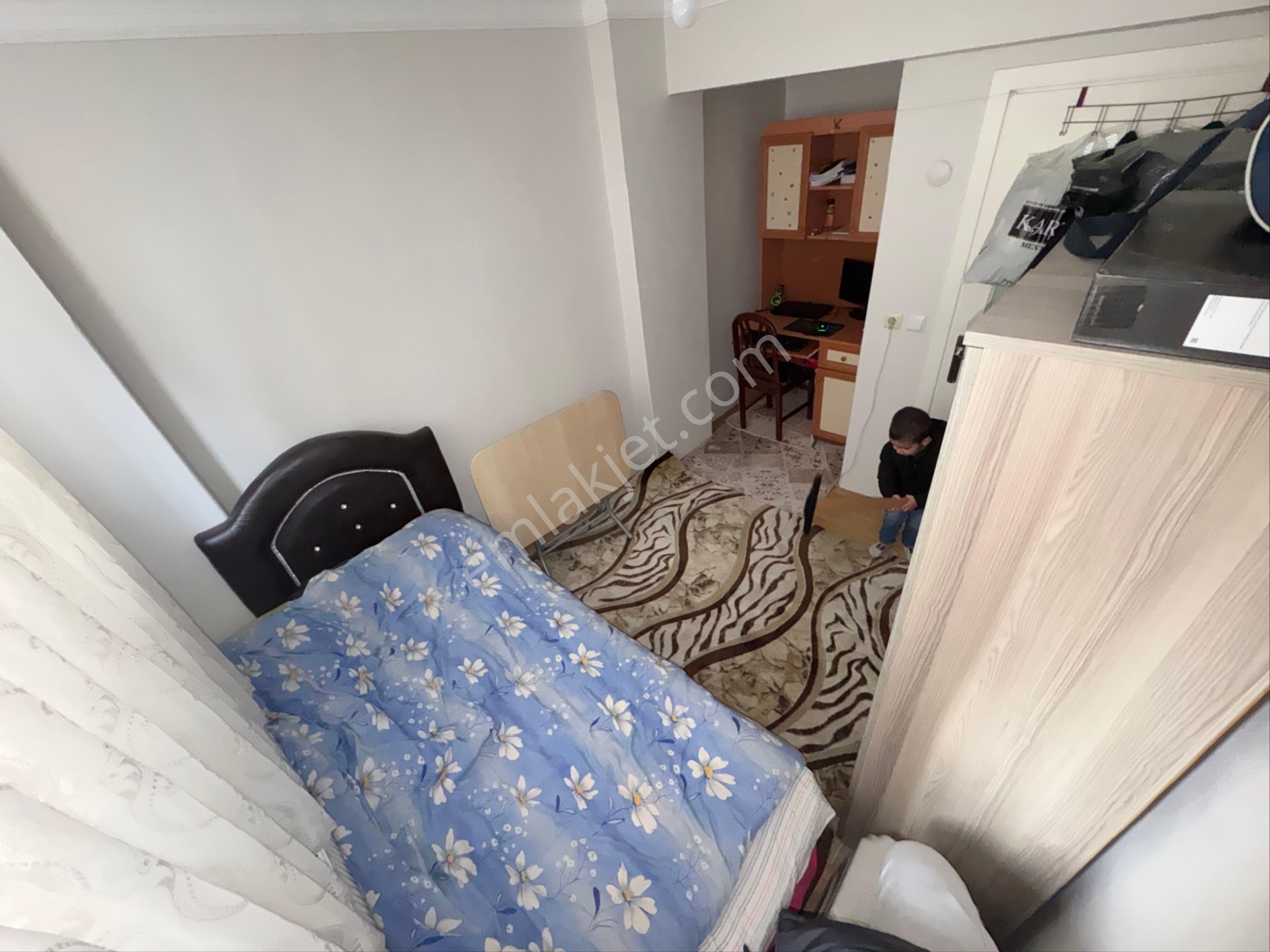 Zaferyapıdan Satılık Yüksekcamlı Bahçekatı Daire 2+1 80m2 15yaş Krediye Uygun Cebeci Mahde - Görsel 14