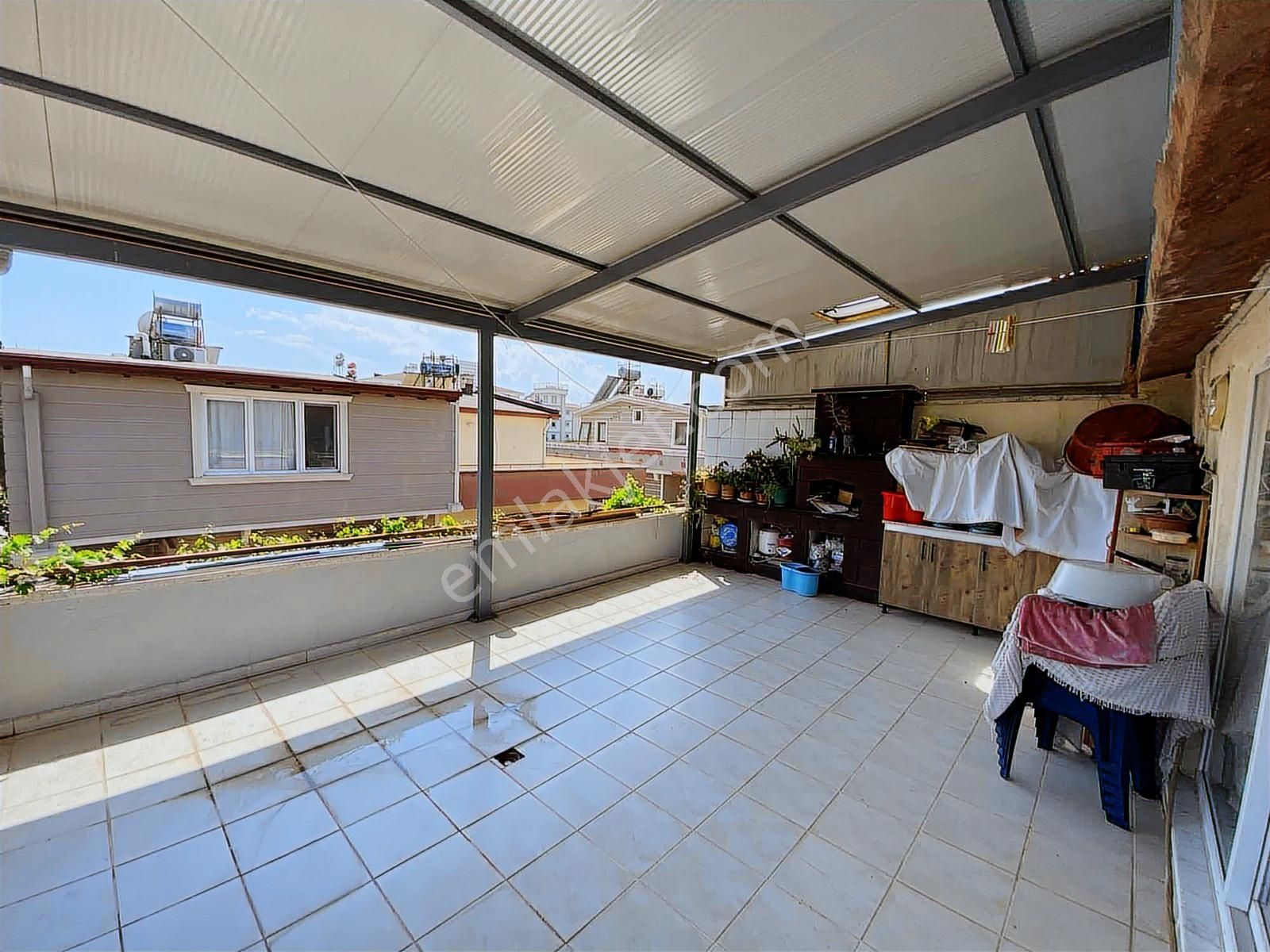 Kaçırılmayacak Fırsatta Site İçi Triblex Villa - Görsel 29