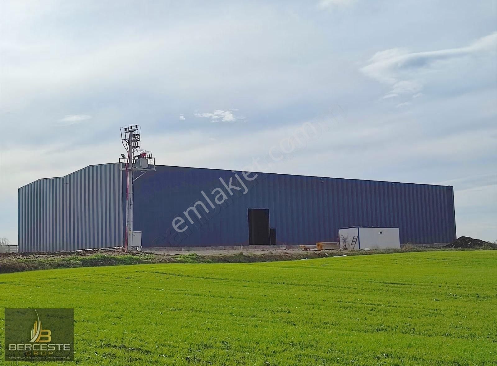 Berceste Grup/karacabey İkizcede Merkezi Kiralık Depo & Fabrika