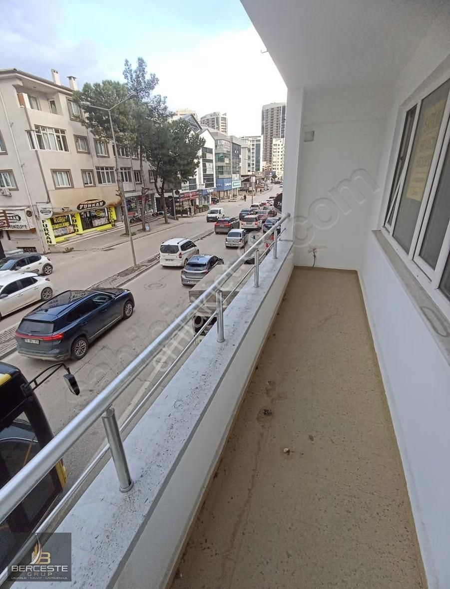 Berceste Grup/beşevler Konak'ta Satılık 2+1 Merkezi Ofis/işyeri - Görsel 22