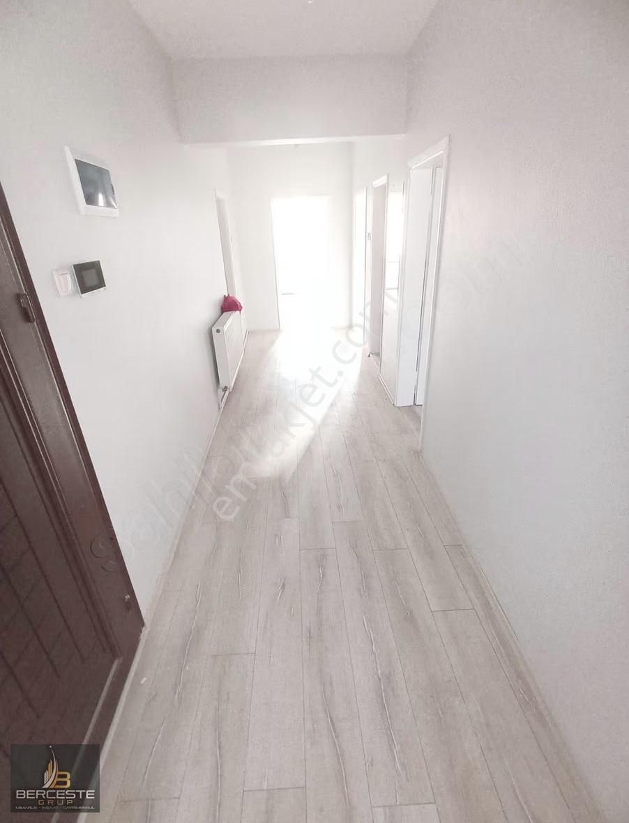 Berceste Grup/beşevler Konak'ta Satılık 2+1 Merkezi Daire - Görsel 6