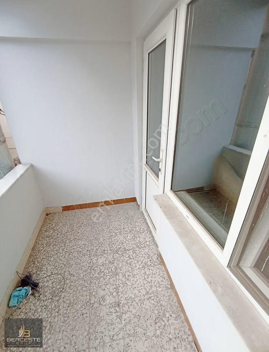 Berceste Grup/beşevler Konak'ta Satılık 2+1 Merkezi Daire - Görsel 3