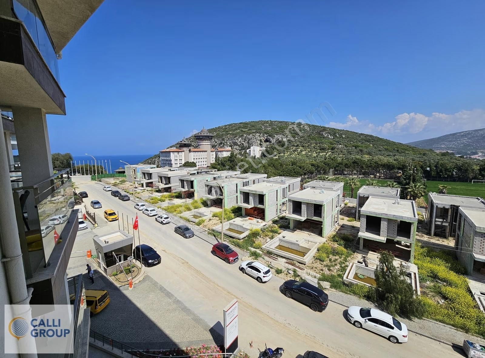 Kuşadası Ramada'da Satılık Geniş 1+1 - Görsel 15