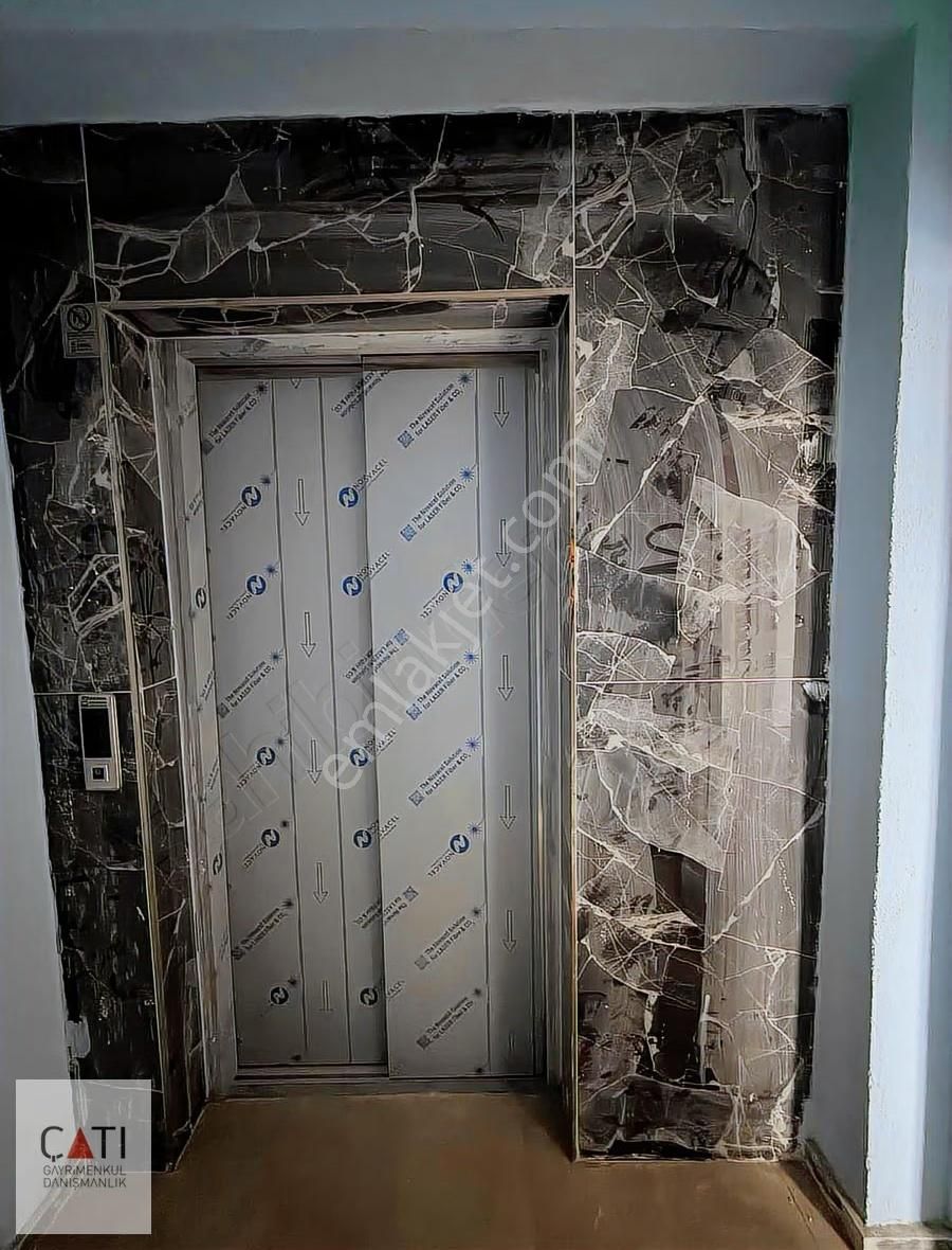 Darıca Sırasöğütler'de Satılık Asansörlü Ultra Lüks 2+1 Daire - Görsel 10