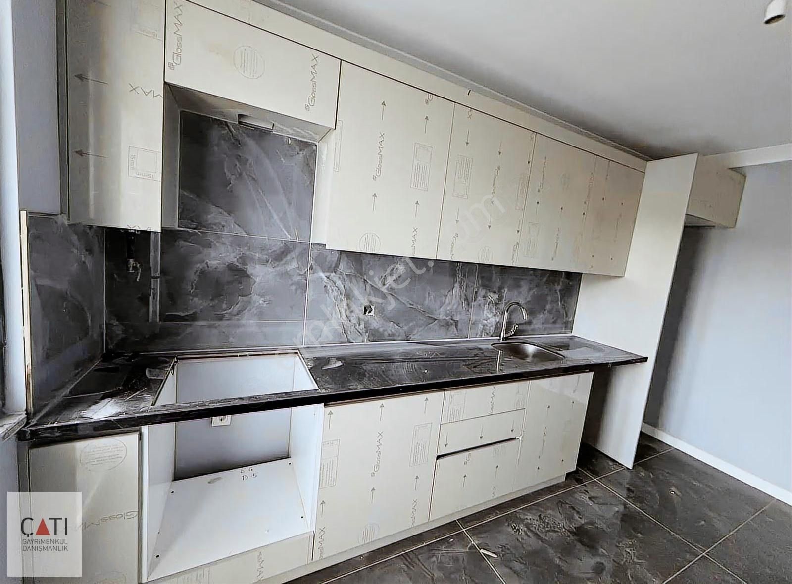 Darıca Sırasöğütler'de Satılık Asansörlü Ultra Lüks 2+1 Daire - Görsel 18