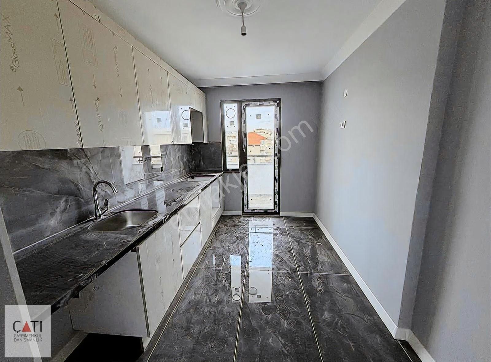 Darıca Sırasöğütler'de Asansörlü Ultralüks 2+1 Satılık Daire - Görsel 7