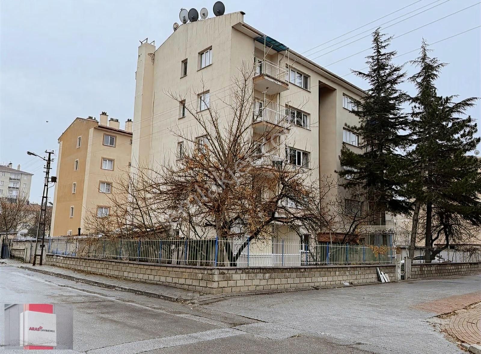 Aras Gyo Dan Dumlupınar Mahallesi Satılık Geniş 3+1 Daire - Görsel 26