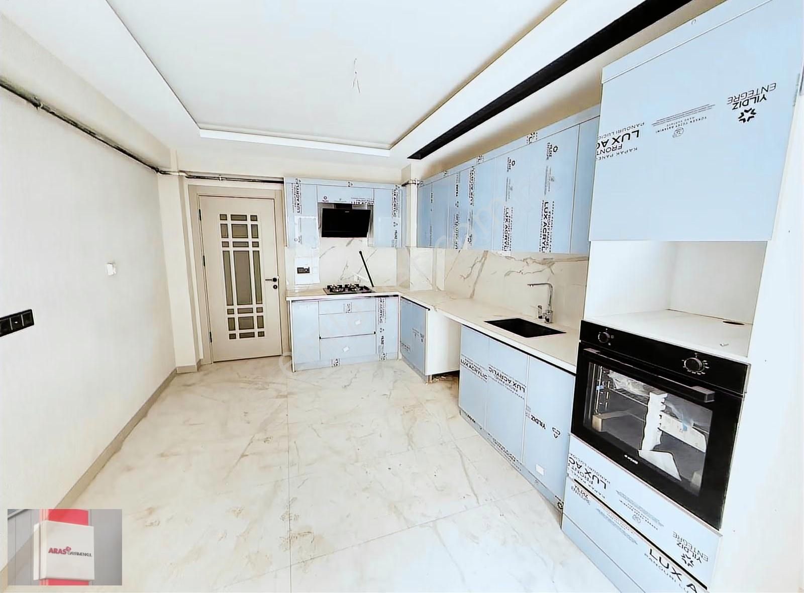 Aras Gyo Dan Hacıveyiszade Mahallesinde 3+1 Sıfır Lüx Daire - Görsel 9