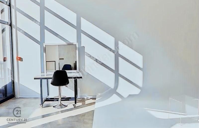 Geniş Vitrin, Şık Dekorasyonlu Satılık 180m² Ticari Alan - Görsel 13