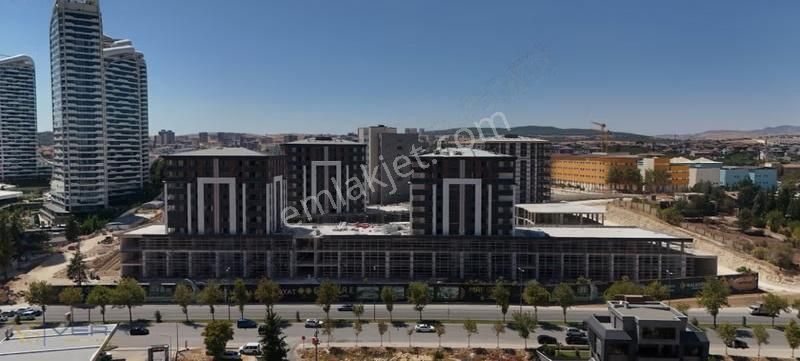 15 Temmuz 3.5+1 Daire Empire'da 8. Kat Site İçi Cephe - Görsel 5