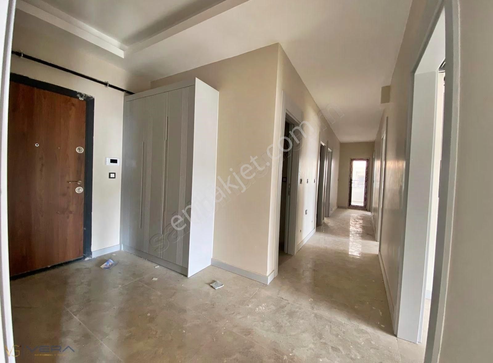 Vera'dan Abdulhamithan'da Satılık 3.5+1 Fırsat Daire - Görsel 29