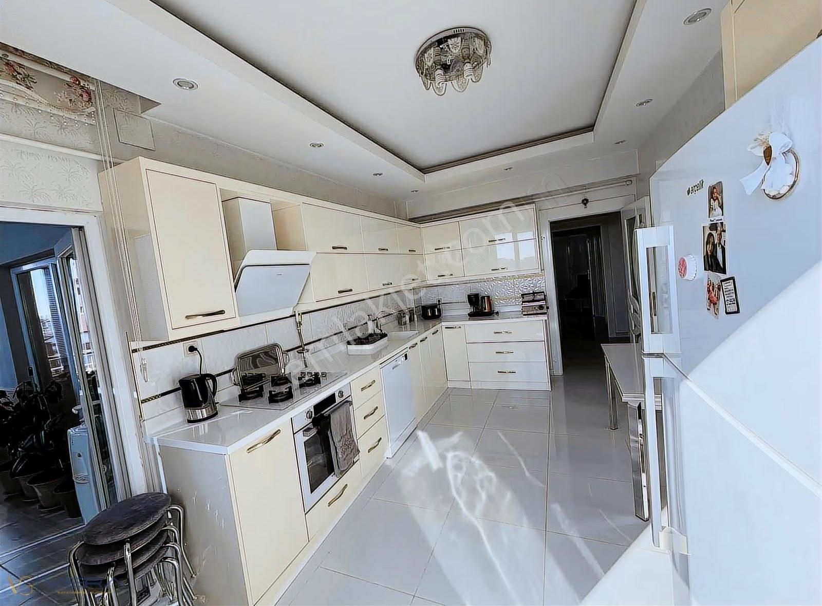 Vera'dan Karataş Merkezde Site İçerisinde Satılık 3+1 Daire - Görsel 24