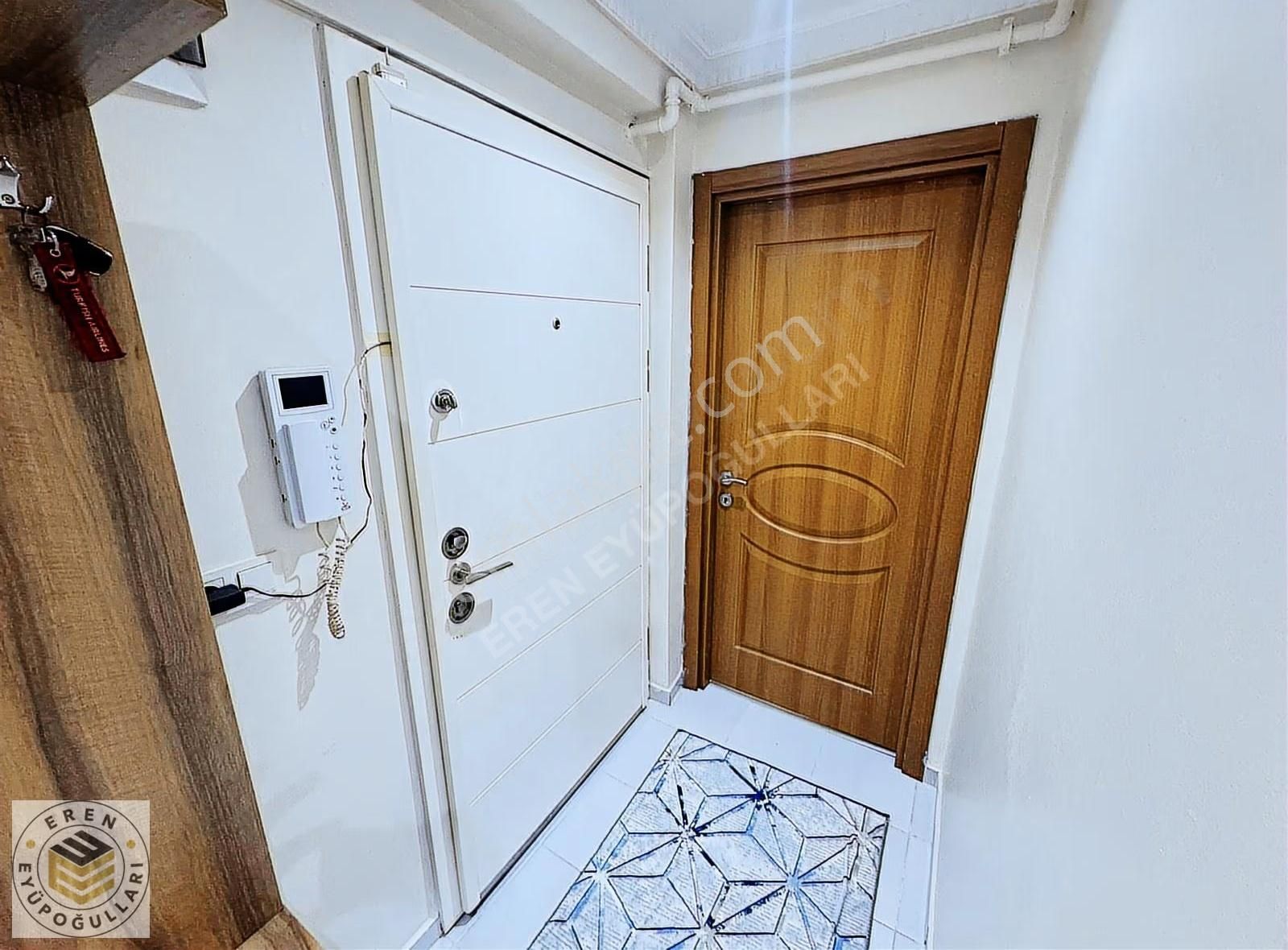 B.paşa Yenidoğan Mah. 15 Yıllık 2+1 80m² Satılık Daire - Görsel 2