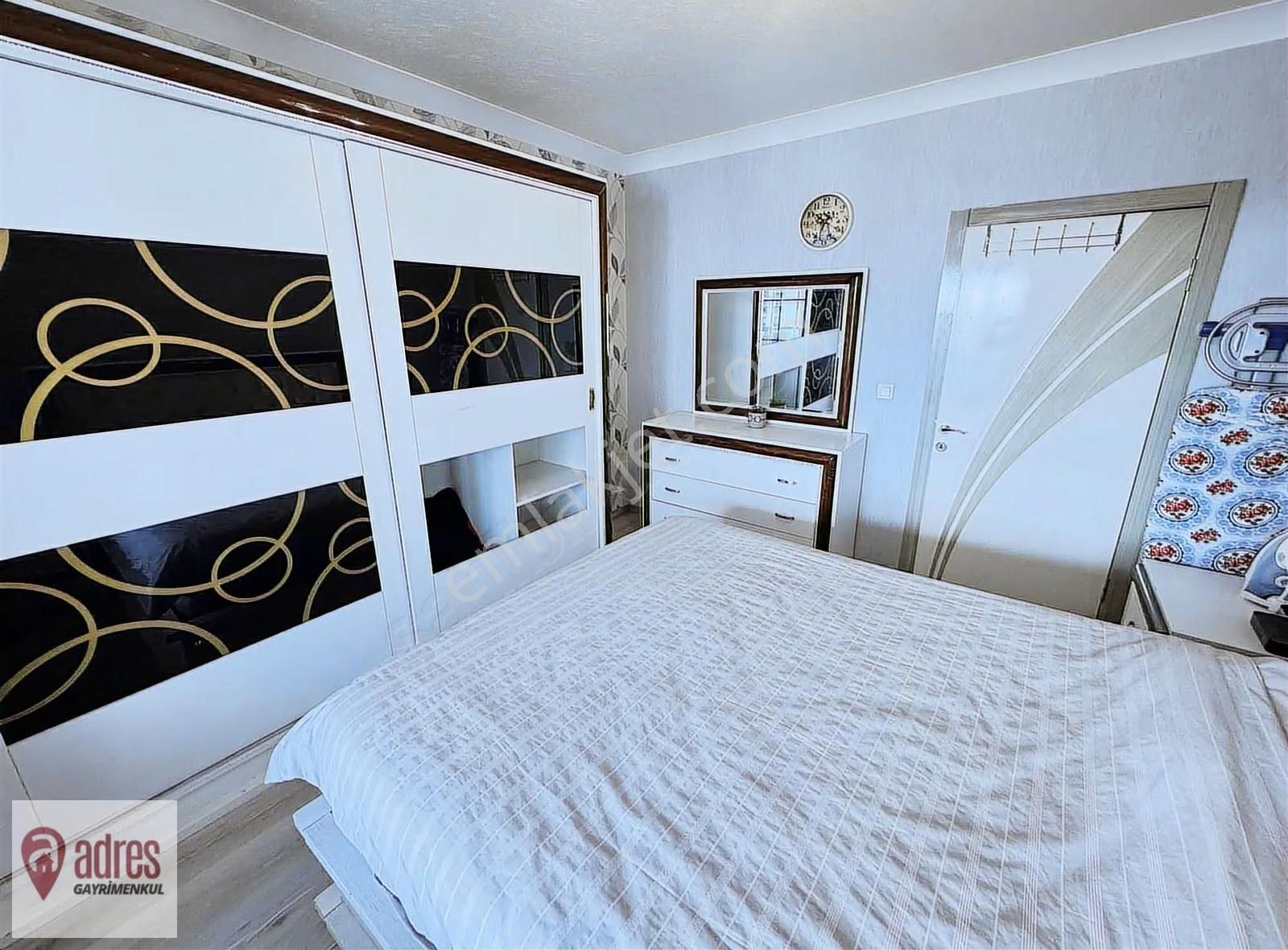 Eryamanda Lüks Eşyalı 1+1 Kiralık Daire İnternet Ve Abonelik Var - Görsel 3