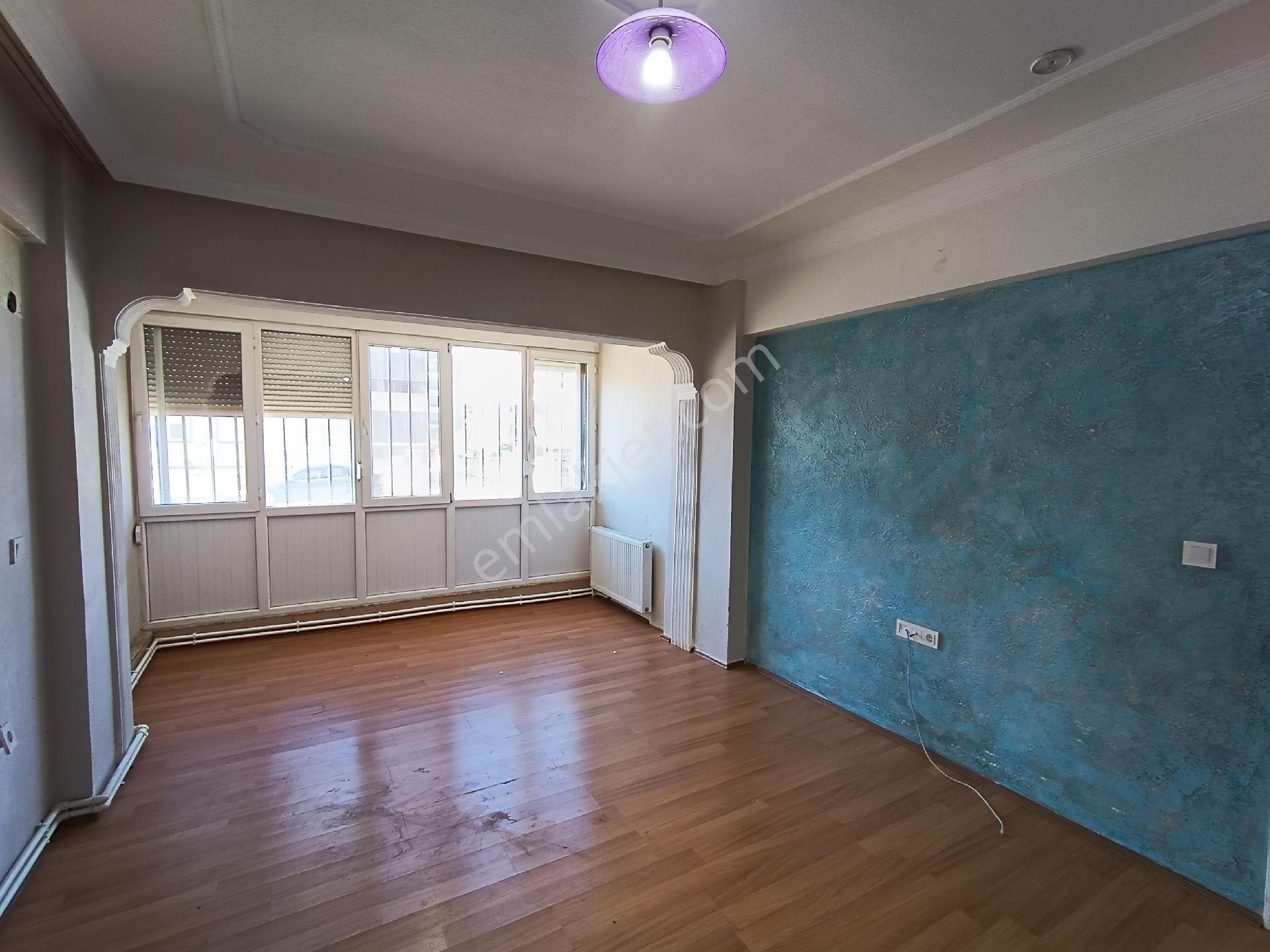 Döşemealtı Yeniköy- Giriş Kat Merkezi Konumda Satılık 3+1 - Görsel 3