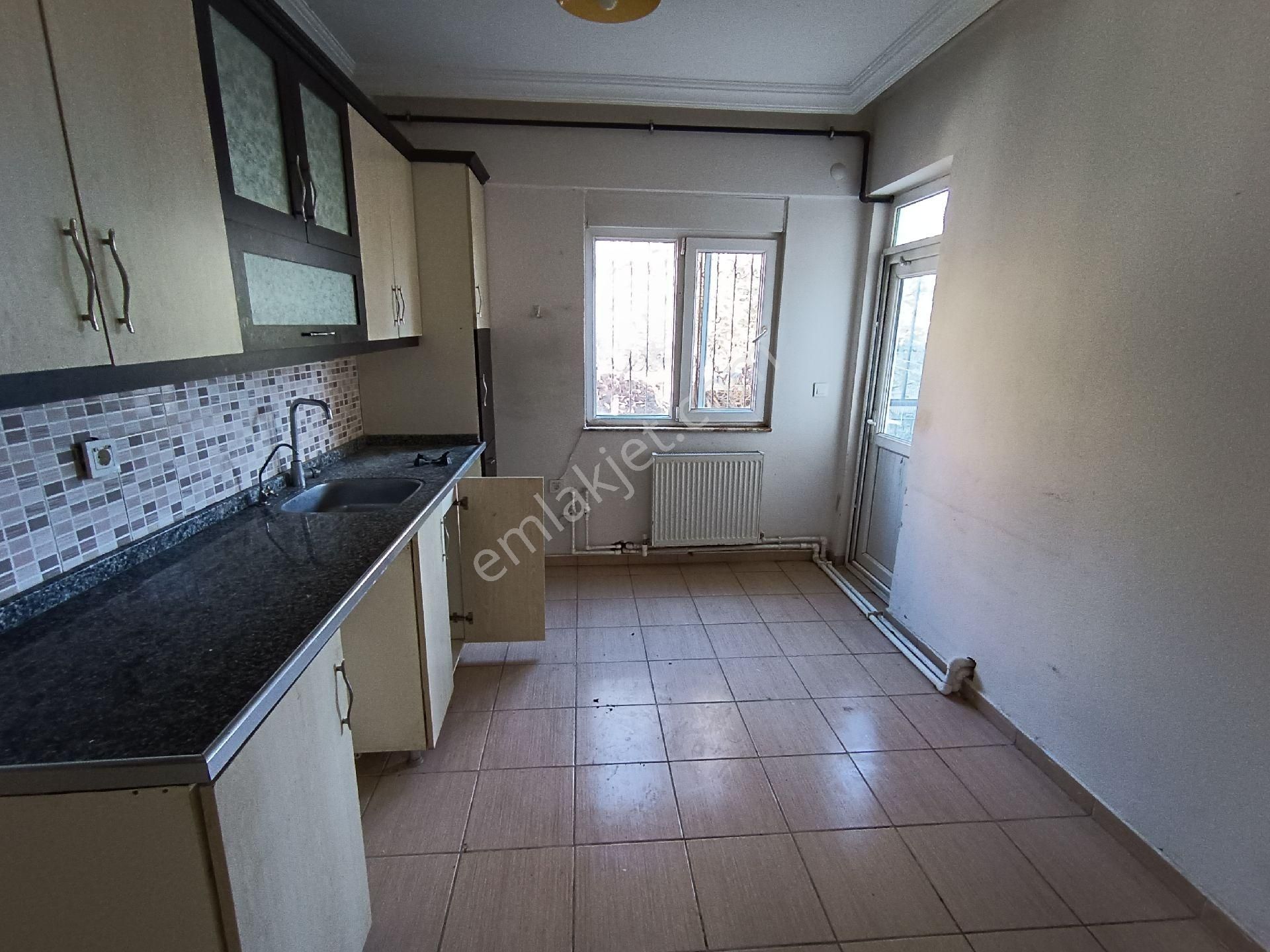 Döşemealtı Yeniköy- Giriş Kat Merkezi Konumda Satılık 3+1 - Görsel 16