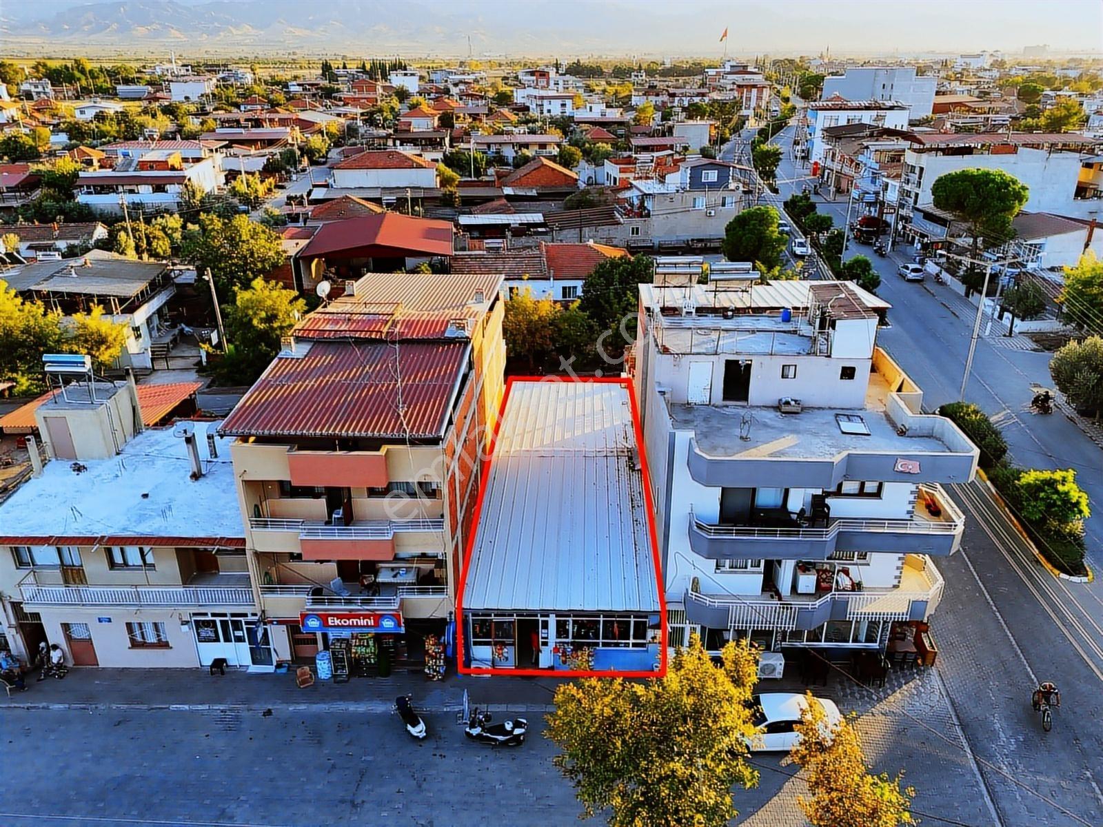 Salihli Durasıllı Merkezde Satılık Dükkan Ve Depo