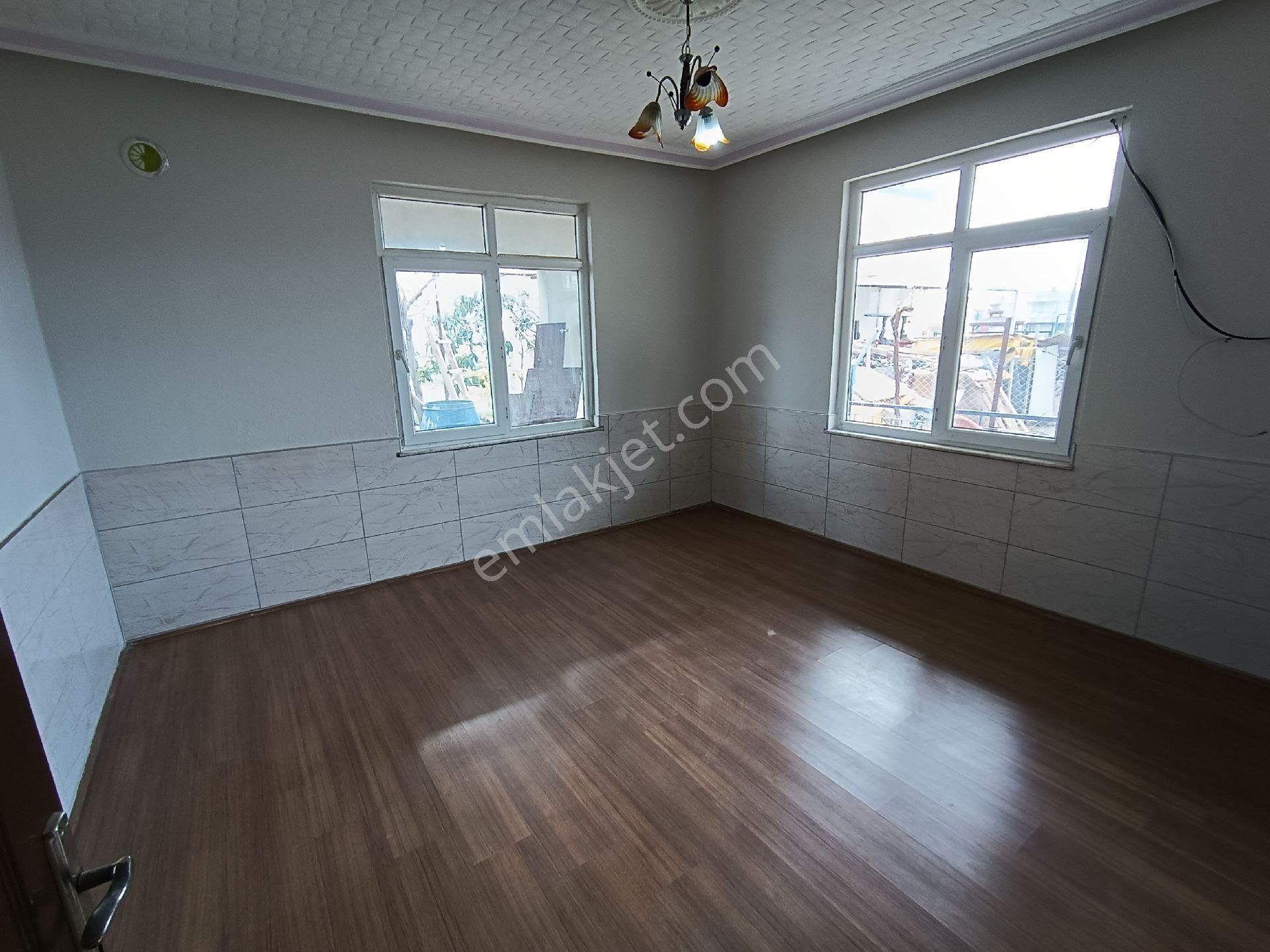 Döşemealtı Ilıca' Da Kiralık 2 - Görsel 3