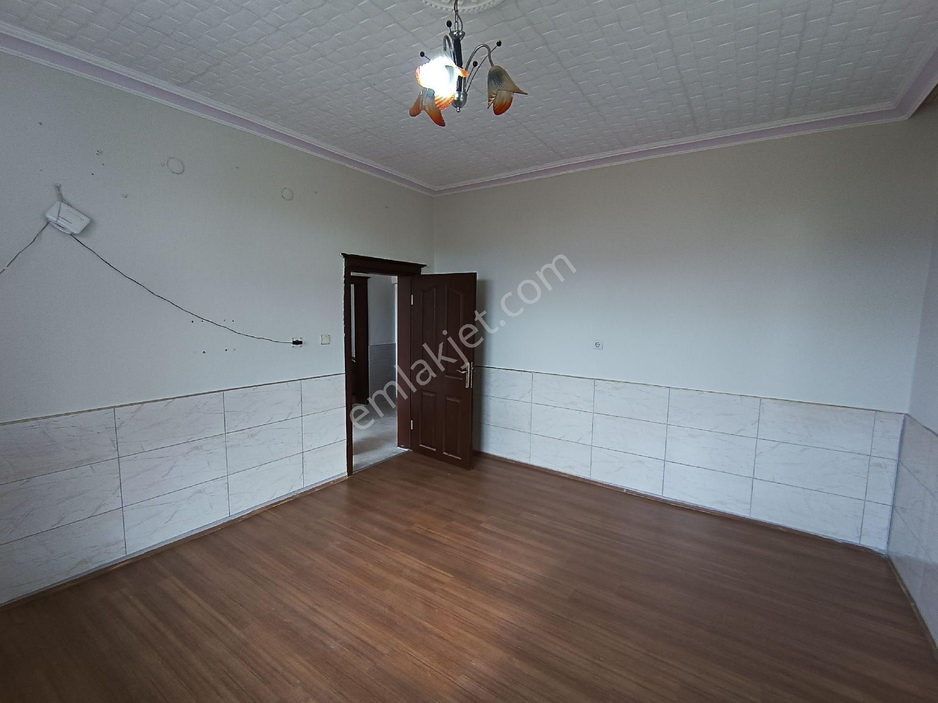 Döşemealtı Ilıca' Da Kiralık 2 - Görsel 6