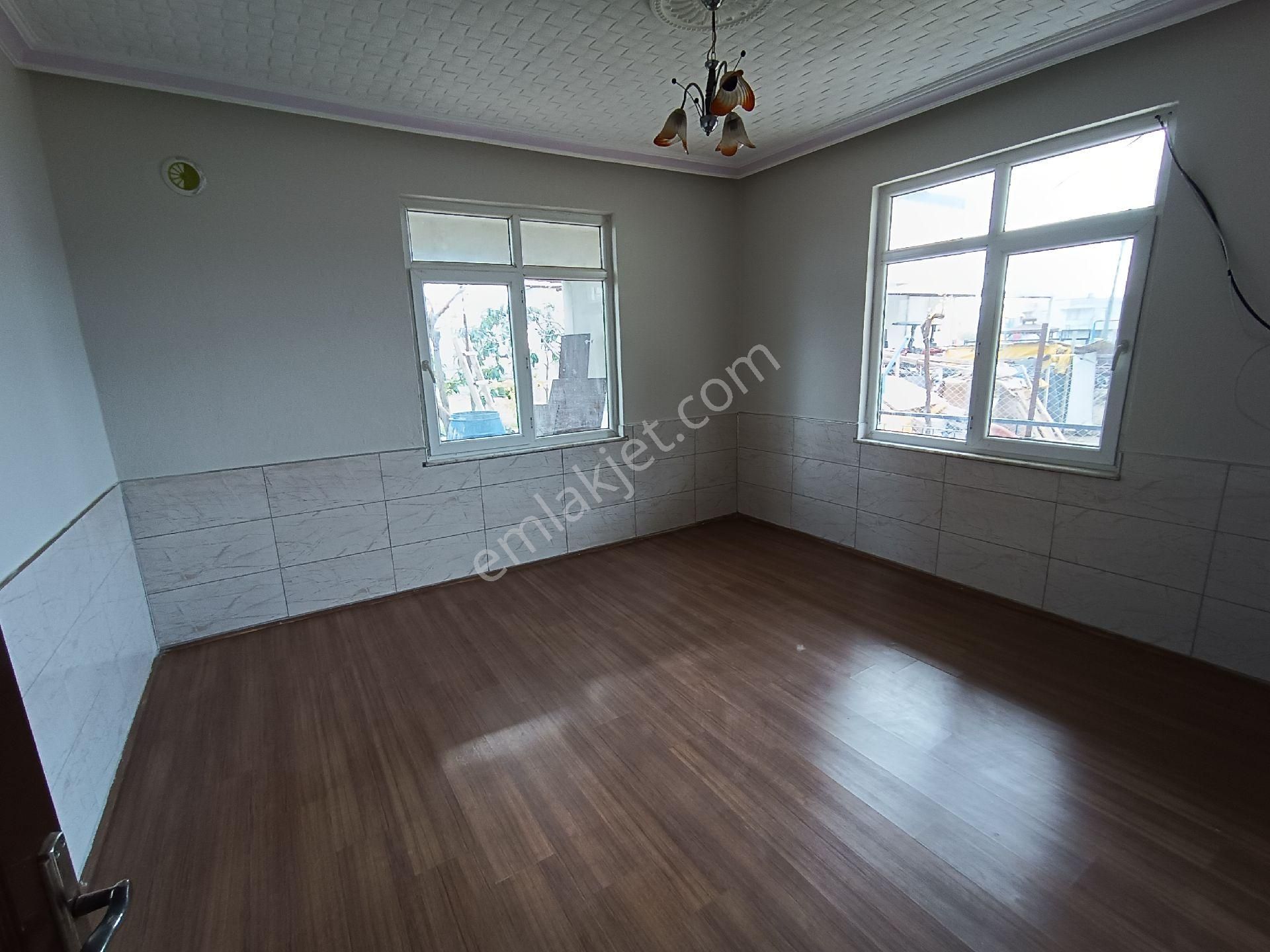 Döşemealtı Ilıca' Da Kiralık 2 - Görsel 2