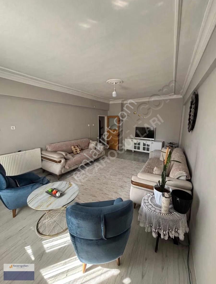 Necaroğullarından Cezaevi Üst Köşede Bakımlı 3+1 Daire - Görsel 12