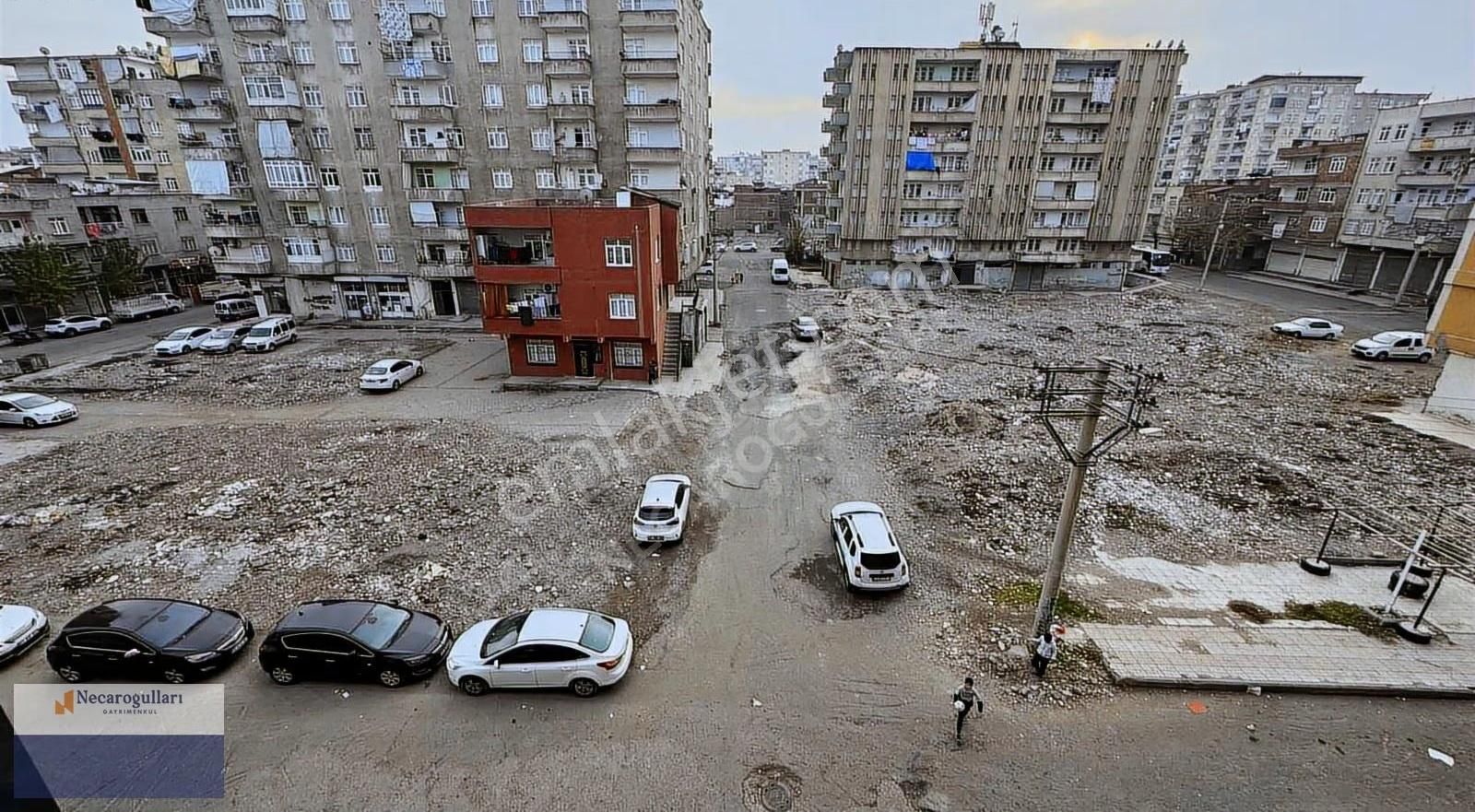 Necaroğullarından Cezaevi Üst Köşede Bakımlı 3+1 Daire - Görsel 19
