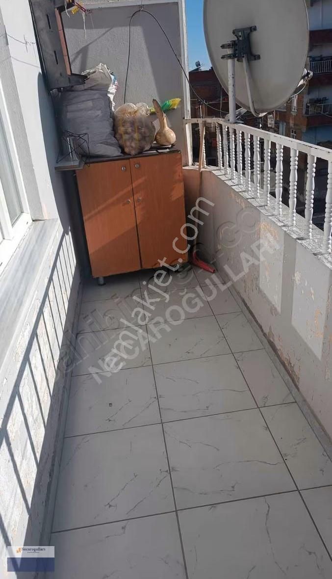 Necaroğullarından Cezaevi Üst Köşede Bakımlı 3+1 Daire - Görsel 14