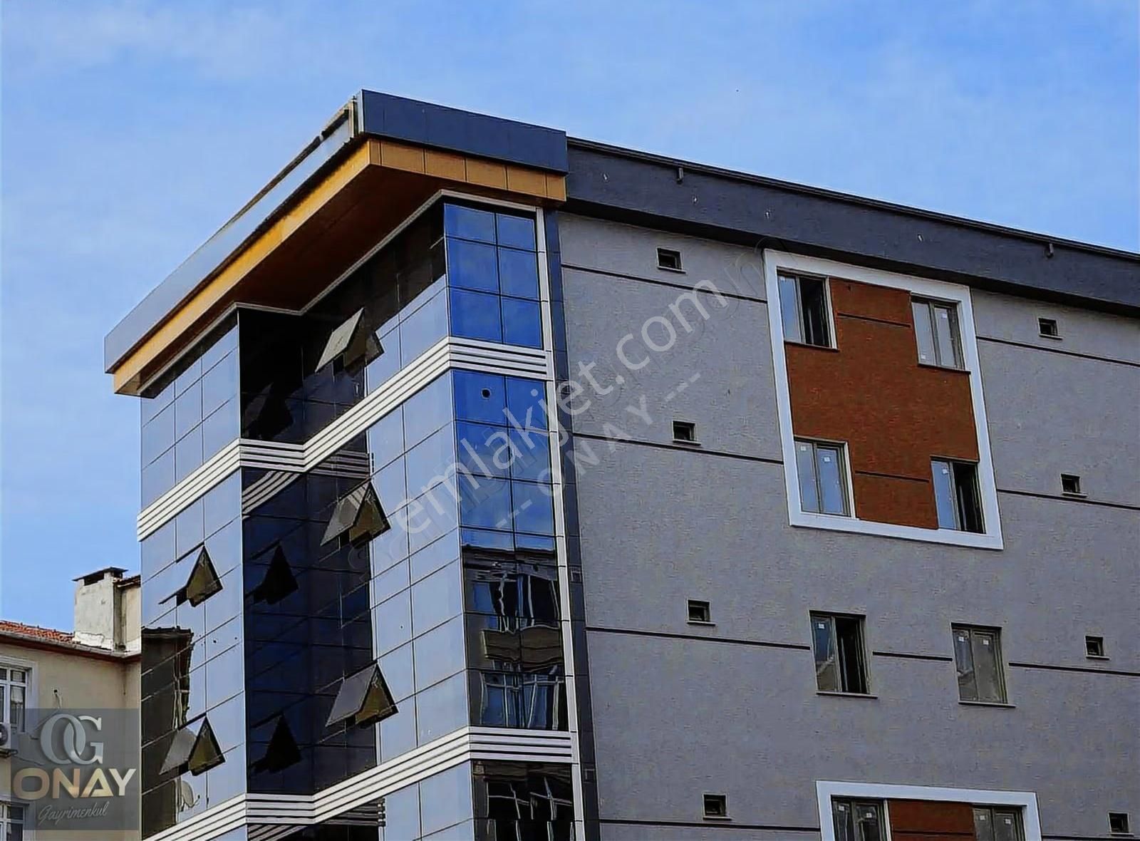 Onay 'dan Çerkezköy Merkezde Çarşıda Plazada 1+1 Ofis - Görsel 7