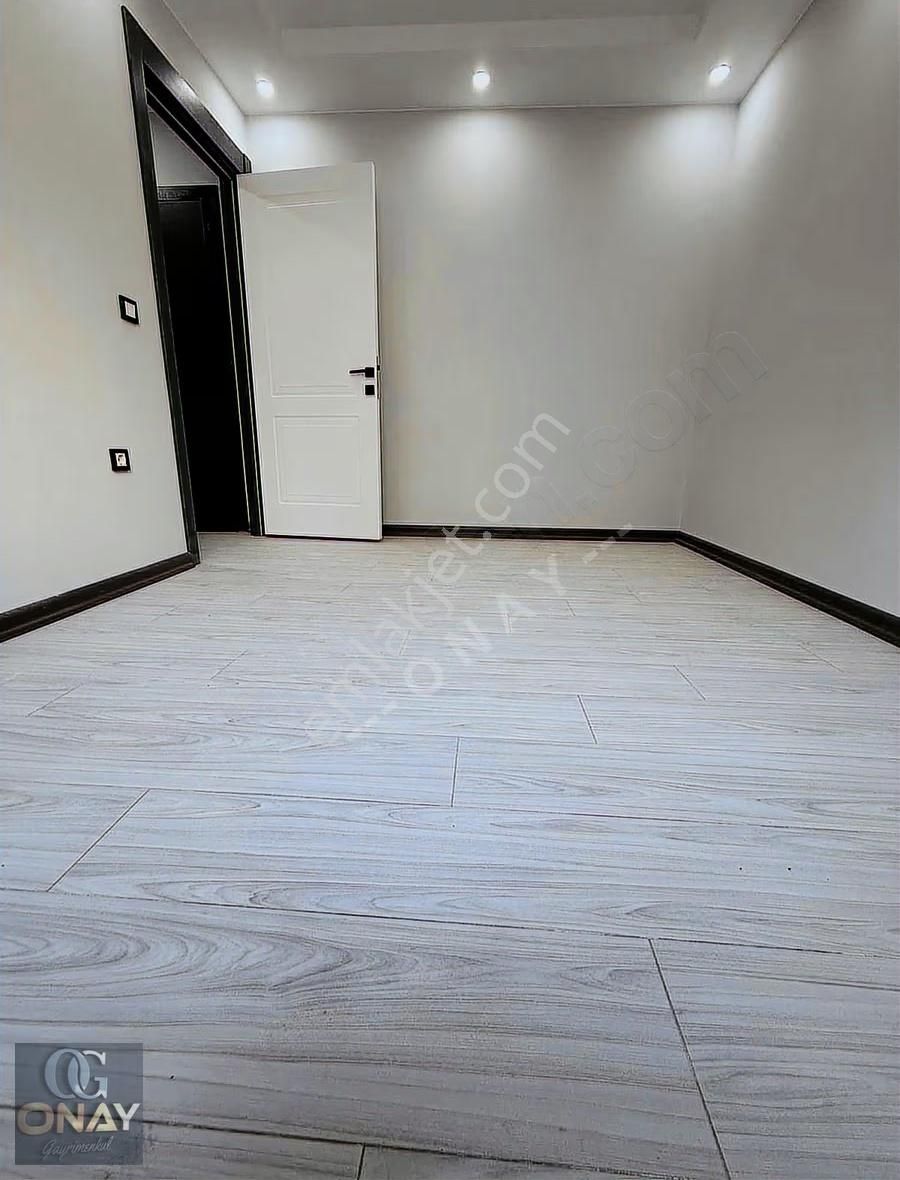 Onay 'dan Çerkezköy Merkezde Çarşıda Plazada 1+1 Ofis - Görsel 12