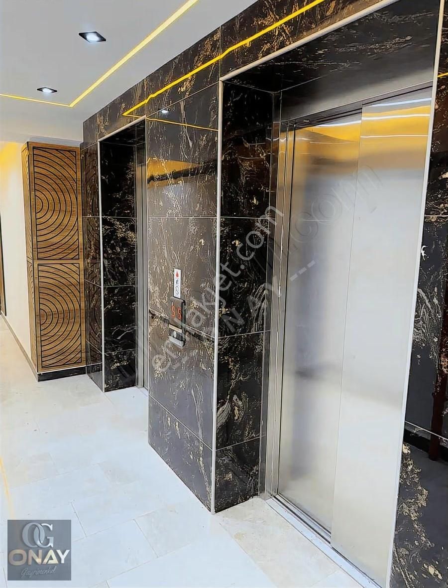 Onay 'dan Çerkezköy Merkezde Çarşıda Plazada 1+1 Ofis - Görsel 17