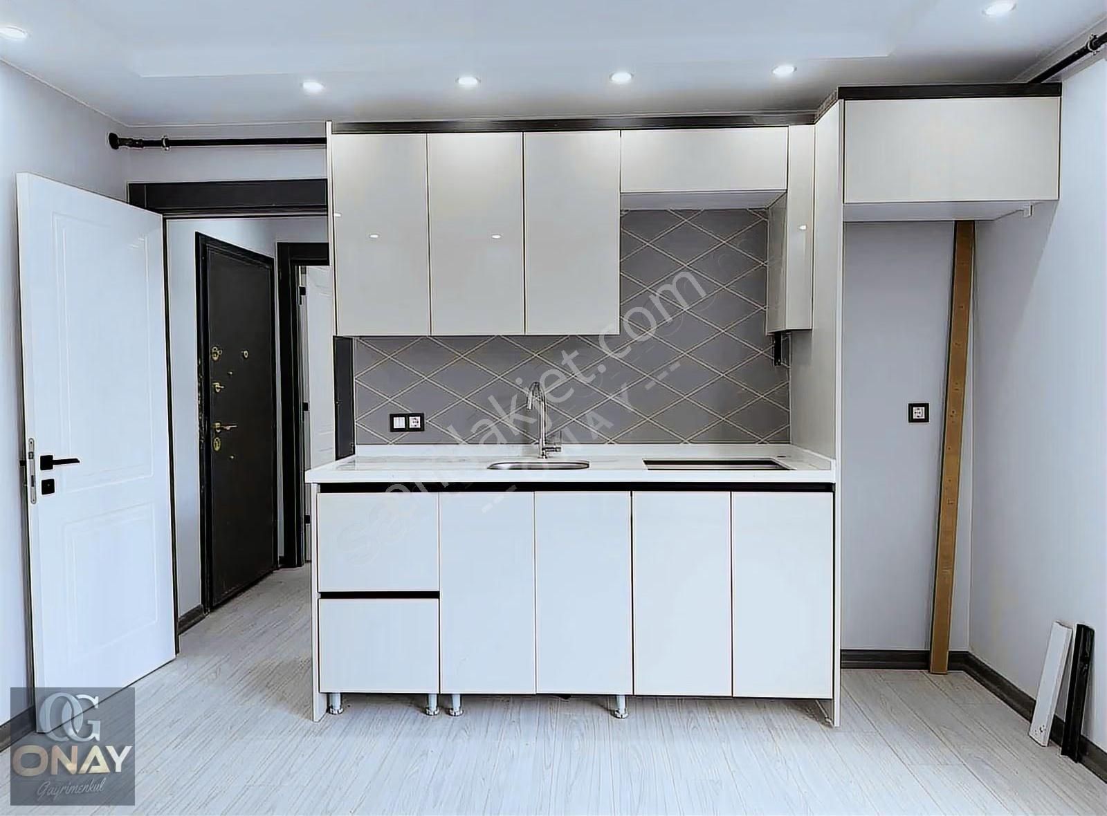 Onay 'dan Çerkezköy Merkezde Çarşıda Plazada 1+1 Ofis - Görsel 24