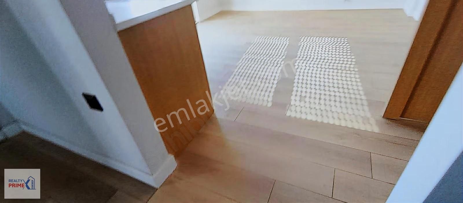 Döşemealti Kiralik 1+1 Katta Balkonlu Daire - Görsel 12