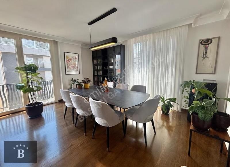 Başarı'dan Caddebostan Sahilde Katta Tek 185 M2 4+1 Ebeveynli - Görsel 3