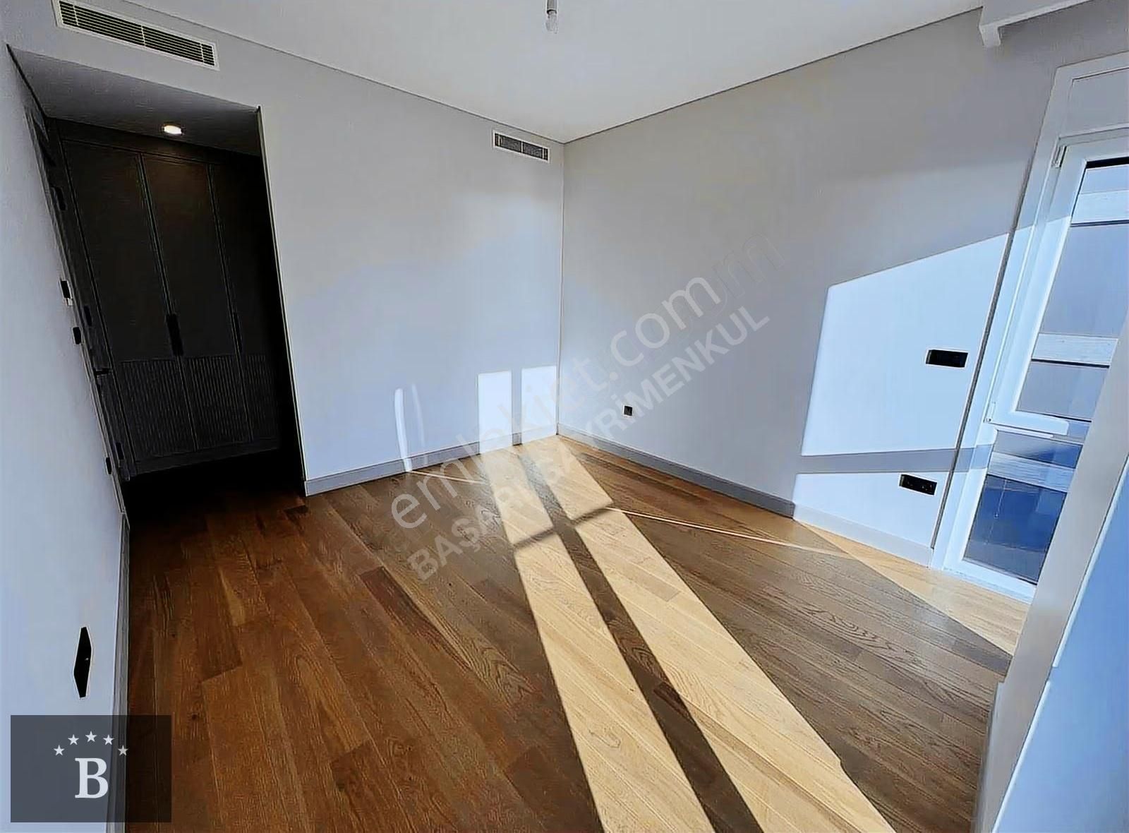 Başarı'dan Suadiye Sahilde Kapanmaz Deniz Manzaralı 230 M2 Sıfır - Görsel 25