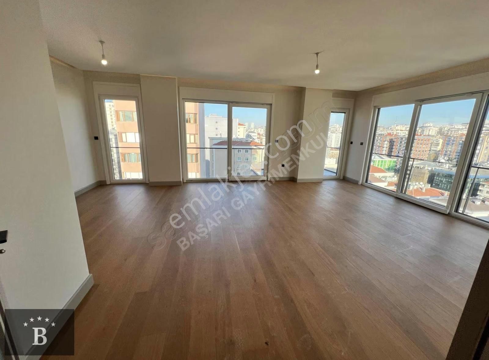 Başarı'dan Suadiye Sahilde Kapanmaz Deniz Manzaralı 230 M2 Sıfır - Görsel 18